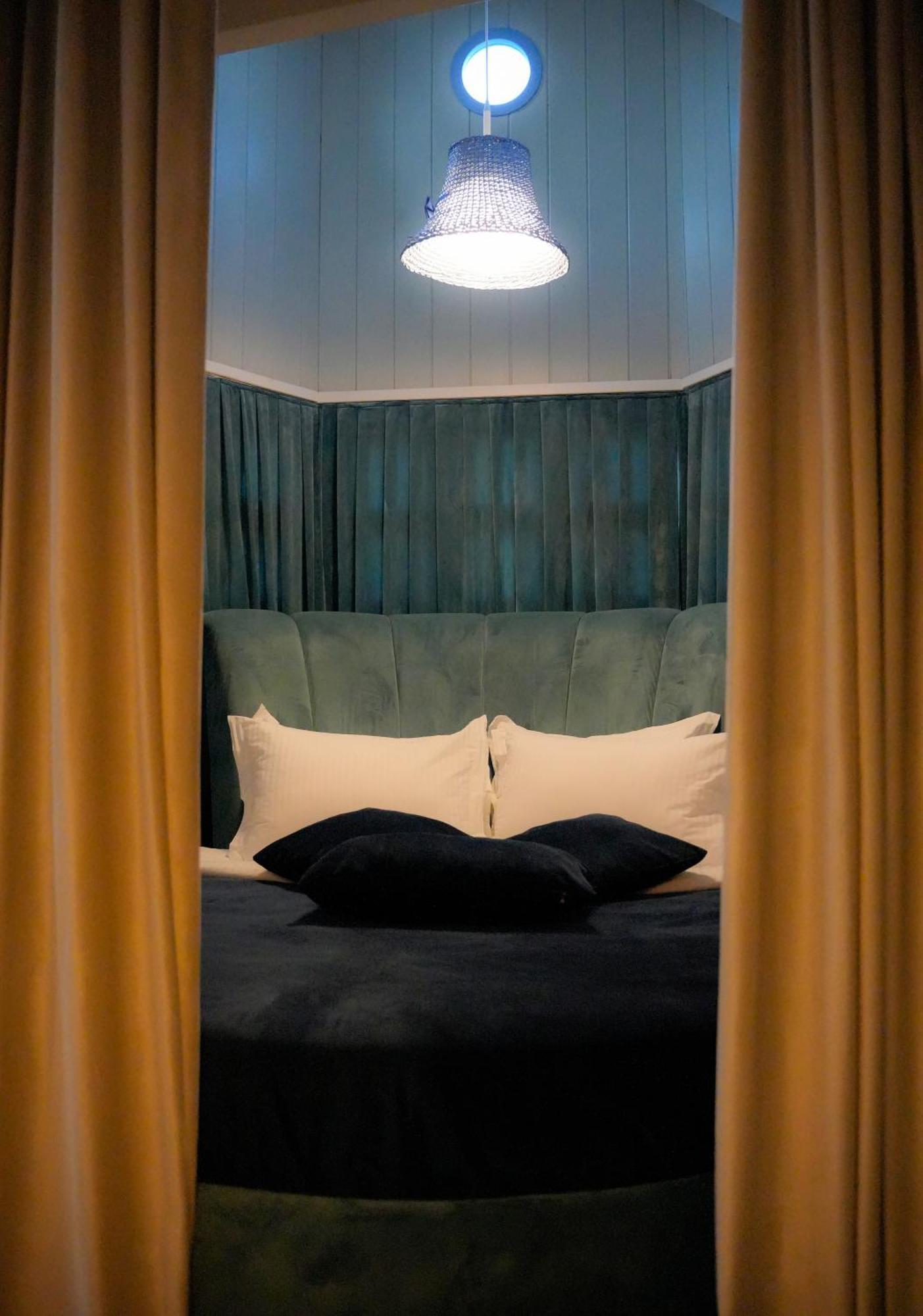 Hotel Le 5*